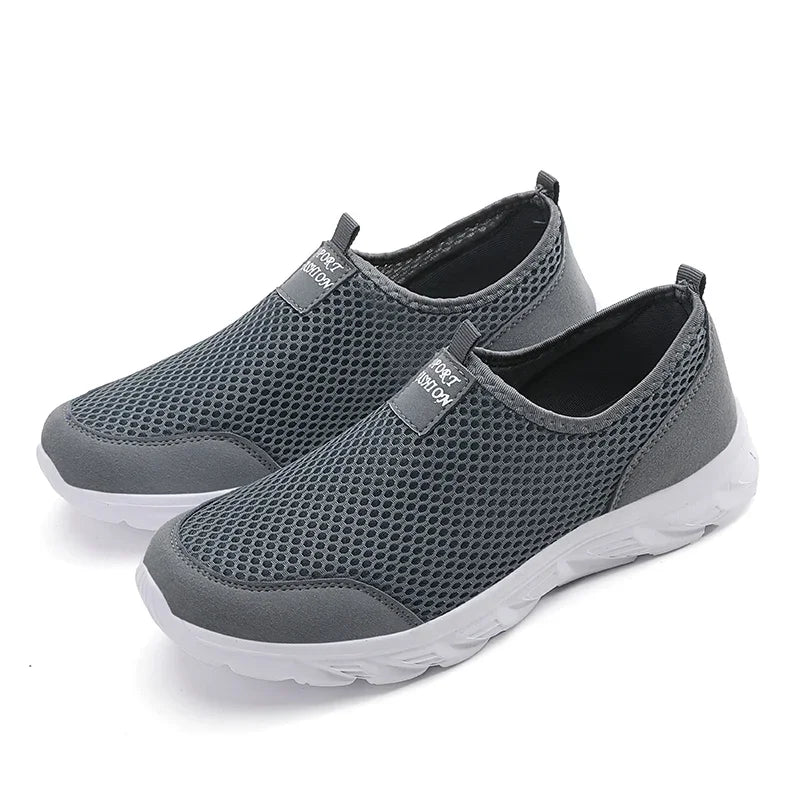 2023 New Summer Men's Shoes Outdoor Casual Sneakers Lightweight Breathable Mens Loafers Slip-on New Men Shoes Zapatos Hombre